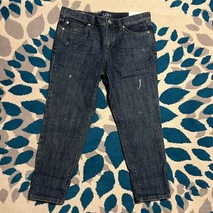🆕Ann Taylor LOFT Boyfriend Jeans.  Women’s Size 6P.